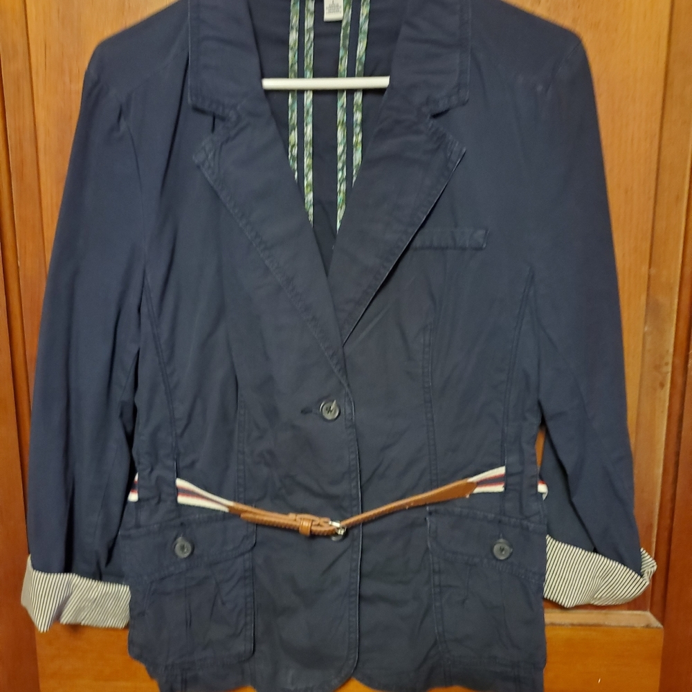 Womens Belted Blazer/jacket